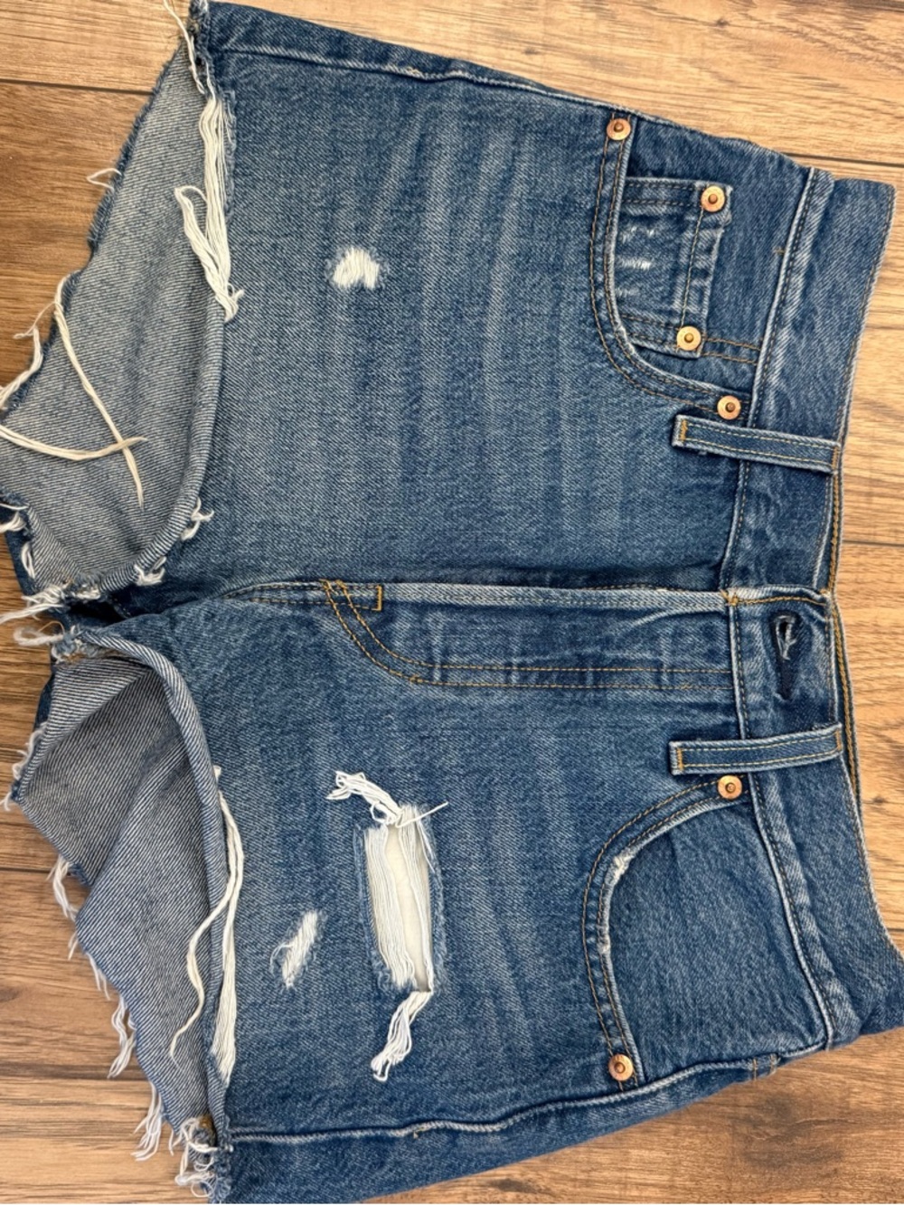 Levi's 501 Blue Denim Jeans with Gold Stitching